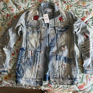 DNA Jean Jacket NWT